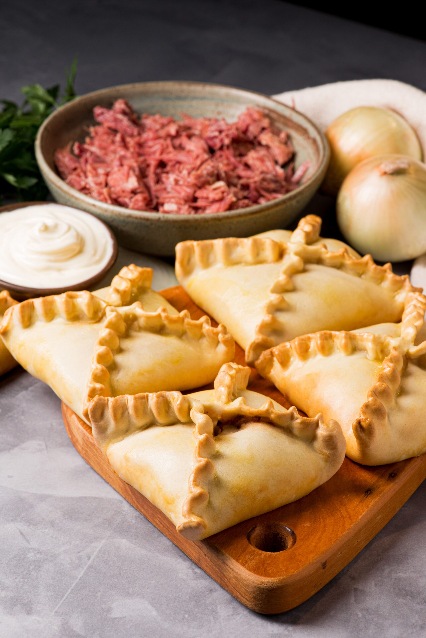 TROUXINHA DE CARNE SECA COM CATUPIRY (8)